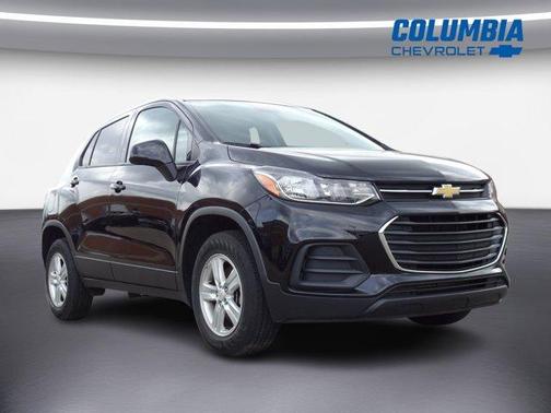 Black Metallic 2022 Chevrolet Trax LS