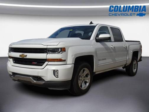 Summit White 2018 Chevrolet Silverado 1500 LT