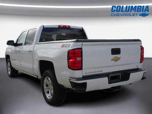 Summit White 2018 Chevrolet Silverado 1500 LT