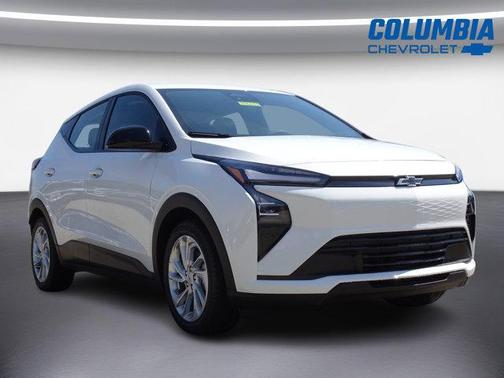 Summit White 2027 Chevrolet Bolt LT