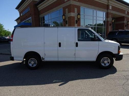 2016 Chevrolet Express 2500 Work Van