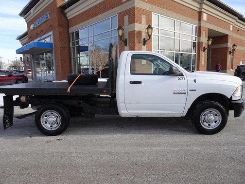 2018 RAM 2500 Tradesman Regular Cab 4x2 8' Box