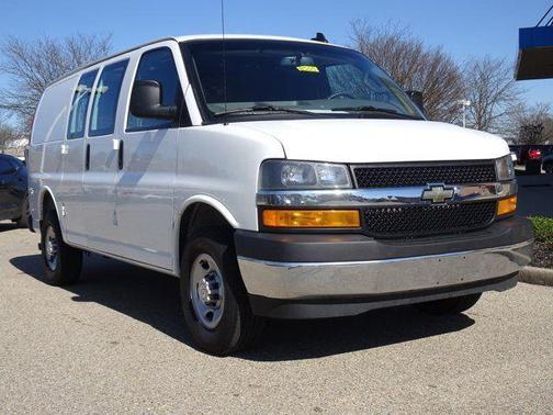 2024 Chevrolet Express 2500 RWD 2500 Regular Wheelbase WT