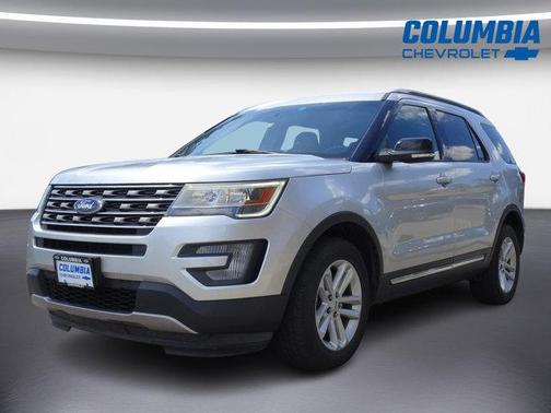 Ingot Silver 2016 Ford Explorer XLT