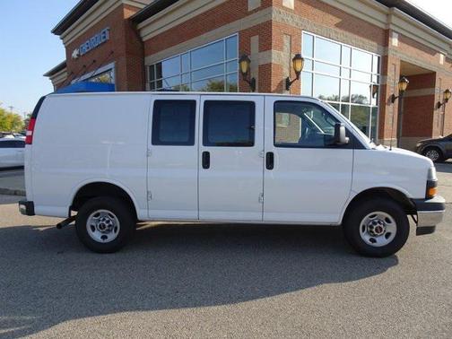 2023 GMC Savana 2500 Work Van