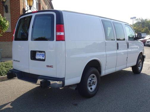 2023 GMC Savana 2500 Work Van