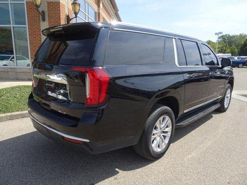 2021 GMC Yukon XL SLT