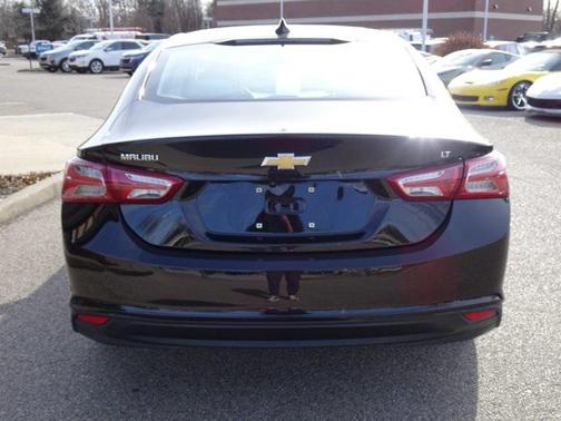 2023 Chevrolet Malibu FWD 2LT