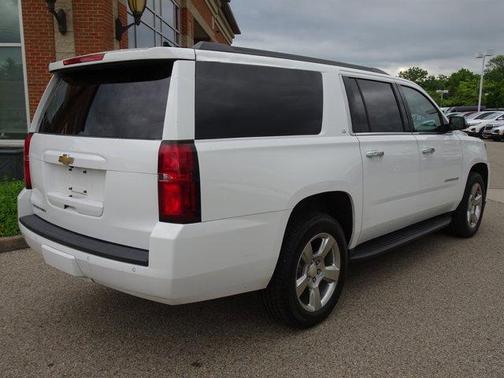 2017 Chevrolet Suburban LT