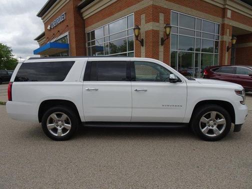 2017 Chevrolet Suburban LT