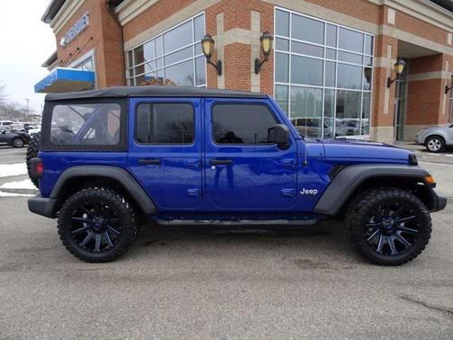 2020 Jeep Wrangler Unlimited Sport