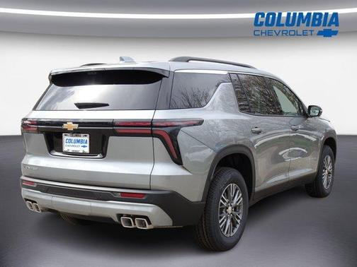 Sterling Gray Metallic 2026 Chevrolet Traverse LT