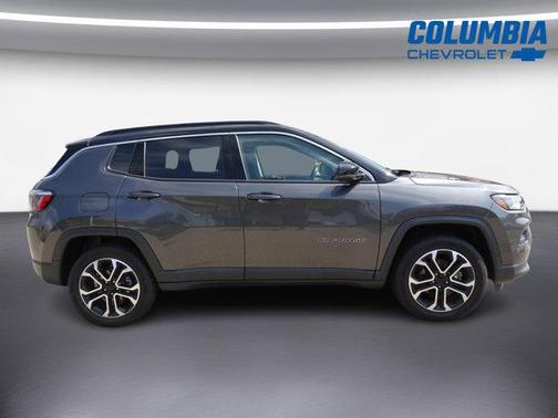 Granite Crystal Clearcoat Metallic 2022 Jeep Compass Limited