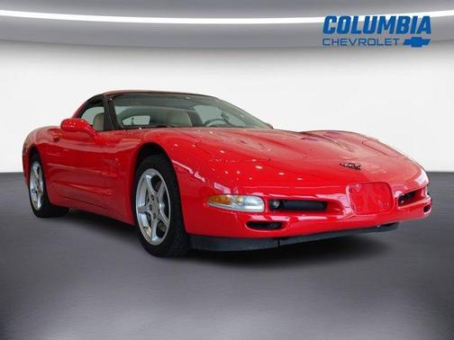 Torch Red 2000 Chevrolet Corvette