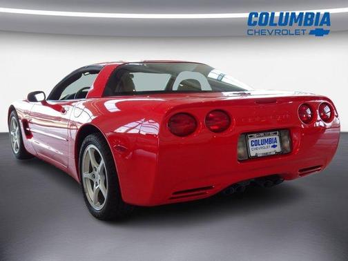 Torch Red 2000 Chevrolet Corvette