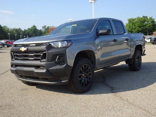 Sterling Gray Metallic 2026 Chevrolet Colorado WT