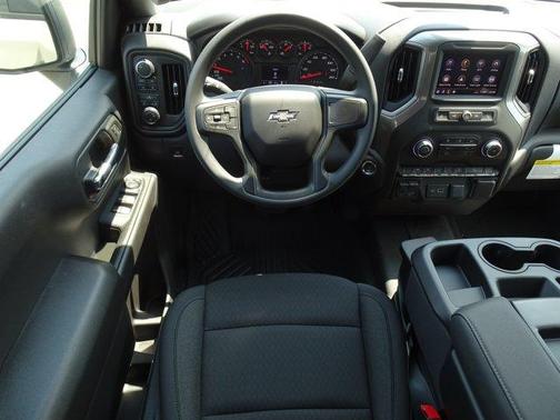 White Sand 2026 Chevrolet Silverado 1500 Custom Trail Boss
