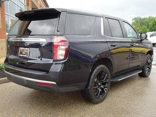 Midnight Blue Metallic 2022 Chevrolet Tahoe LT