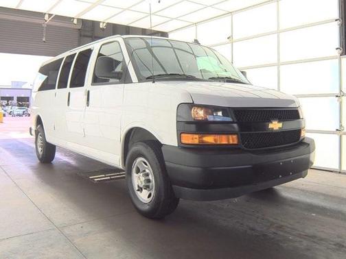 2024 Chevrolet Express 3500 LS