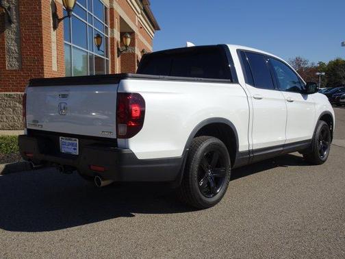 2022 Honda Ridgeline Black Edition