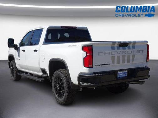 Summit White 2026 Chevrolet Silverado 2500 LT