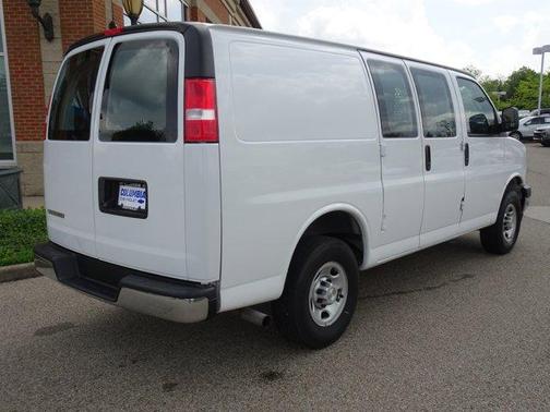 2022 Chevrolet Express 2500 Work Van