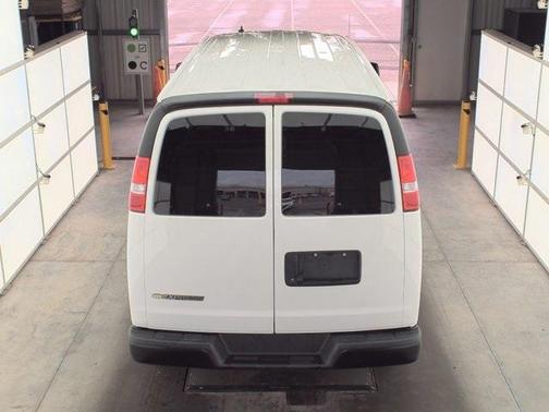 2024 Chevrolet Express 3500 LS
