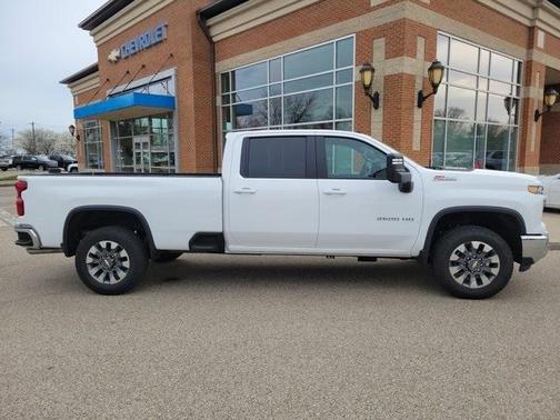 2025 Chevrolet Silverado 2500 LT