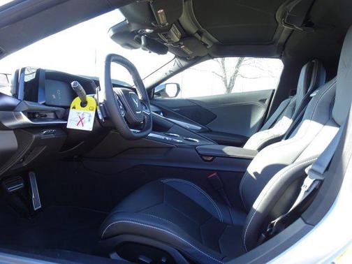 2026 Chevrolet Corvette Stingray w/1LT