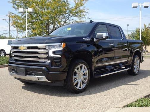 2022 Chevrolet Silverado 1500 High Country