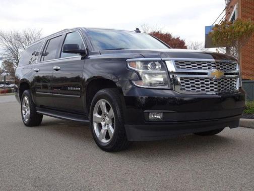 2017 Chevrolet Suburban LT
