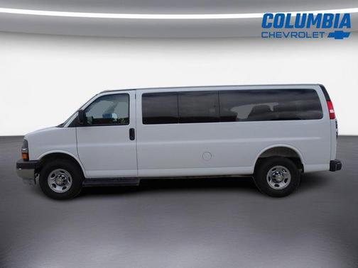 Summit White 2025 Chevrolet Express 3500 LT