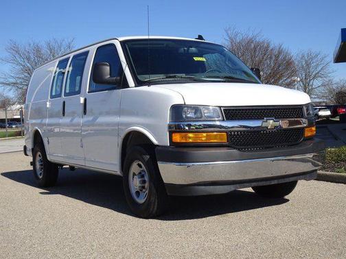 2024 Chevrolet Express 2500 RWD 2500 Regular Wheelbase WT