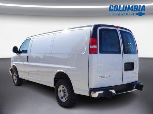 2024 Chevrolet Express 2500 RWD 2500 Regular Wheelbase WT