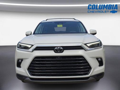Cream 2024 Toyota Grand Highlander LIMITED