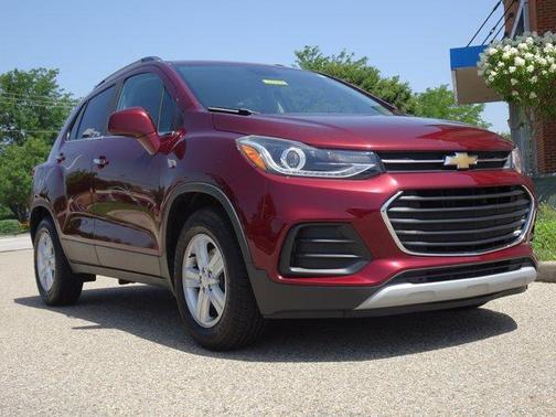 Crimson 2017 Chevrolet Trax LT