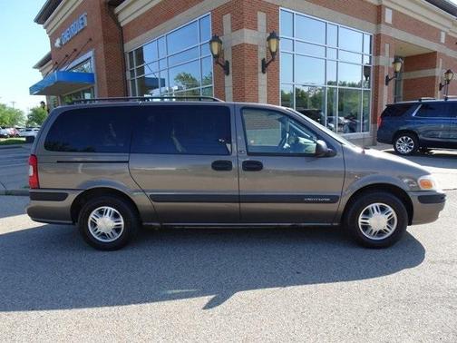 2004 Chevrolet Venture LS
