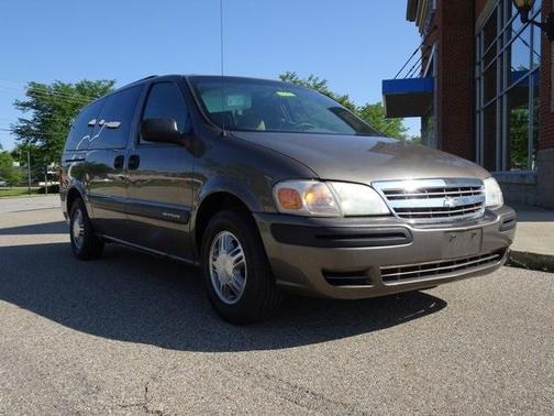 2004 Chevrolet Venture LS