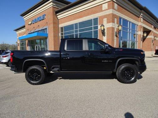 2025 Chevrolet Silverado 2500 ZR2