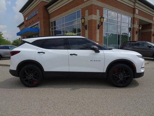 Summit White 2024 Chevrolet Blazer LT