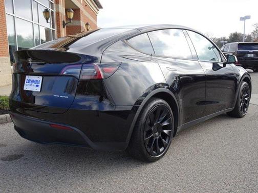 2023 Tesla Model Y Long Range Dual Motor All-Wheel Drive