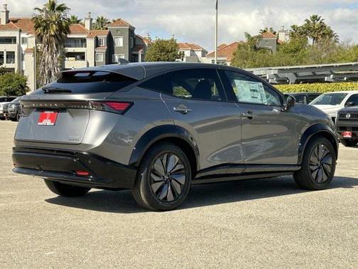 2025 Nissan ARIYA EVOLVE+