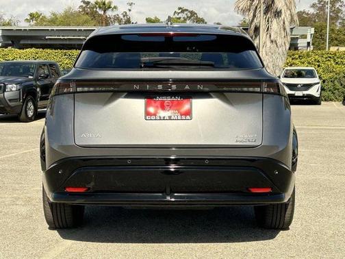 2025 Nissan ARIYA EVOLVE+
