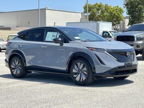 2025 Nissan ARIYA EVOLVE+