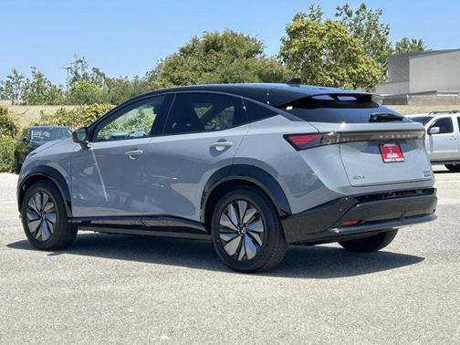 2025 Nissan ARIYA EVOLVE+