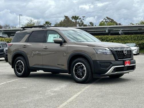 2025 Nissan Pathfinder Rock Creek 4WD