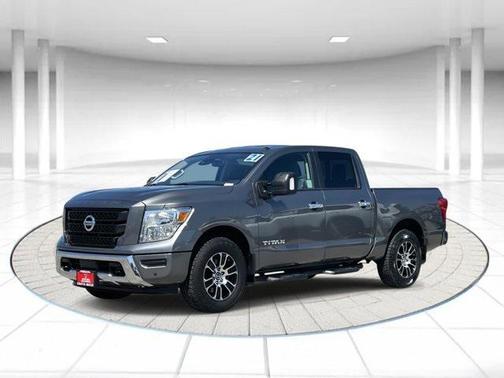 2021 Nissan Titan SV