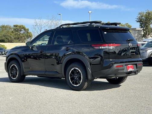 2025 Nissan Pathfinder Rock Creek 4WD