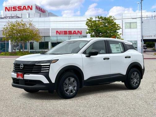 2025 Nissan Kicks S
