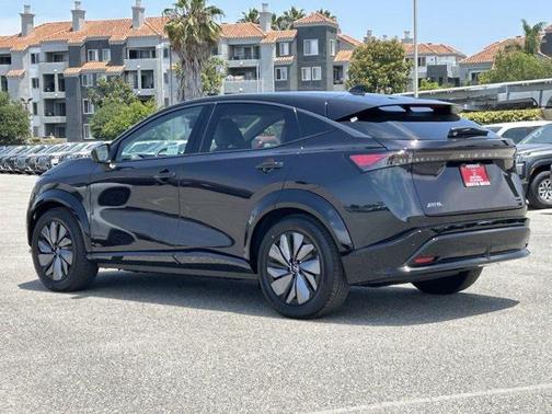 2025 Nissan ARIYA EVOLVE+